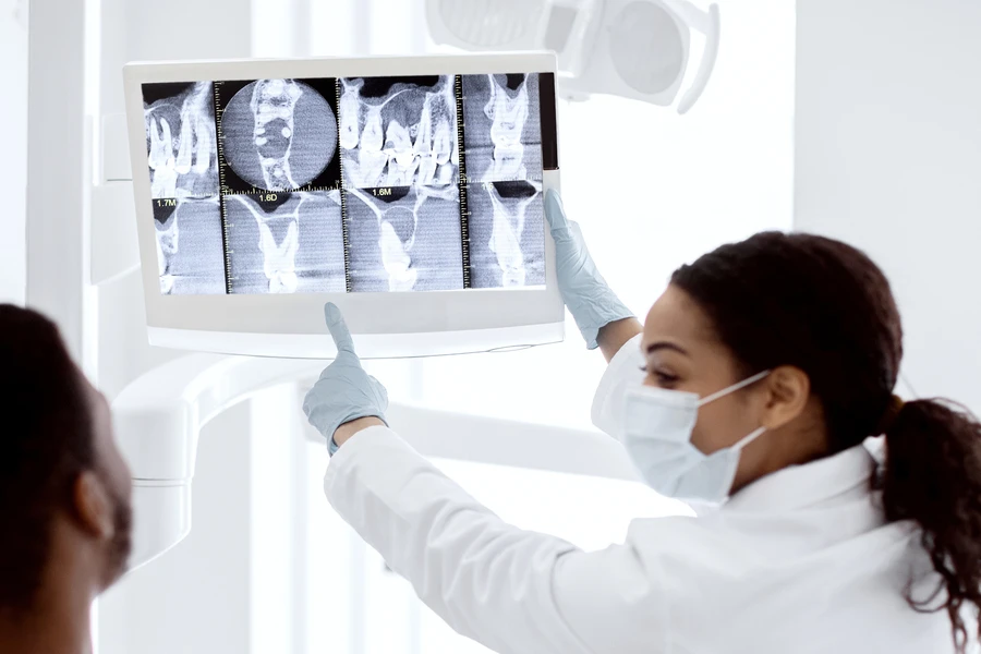 La radiología dental ayuda a ver lo que no se aprecia simple vista | Clínica Dental Silvia Utrilla